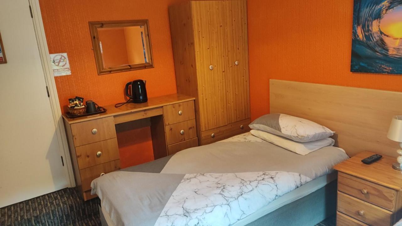 בנגור Y Garth Guesthouse מראה חיצוני תמונה